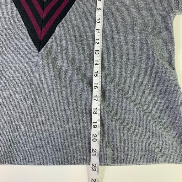 𝅺urban Outfitters Vivi Plunging V Neck Varsity Top Sweater size XS Oversized - Picture 10 of 12